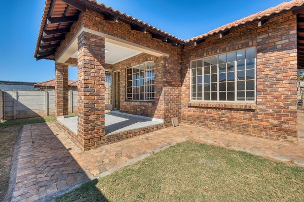 Conception Innovante et Écoresponsable de Votre Future Maison